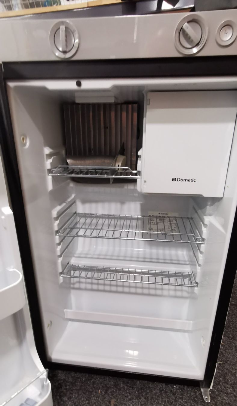 Frigoriferi: Camper Kühlschrank Dometic RM 5330 – Usato da Malters venduto da AndreLU082 3