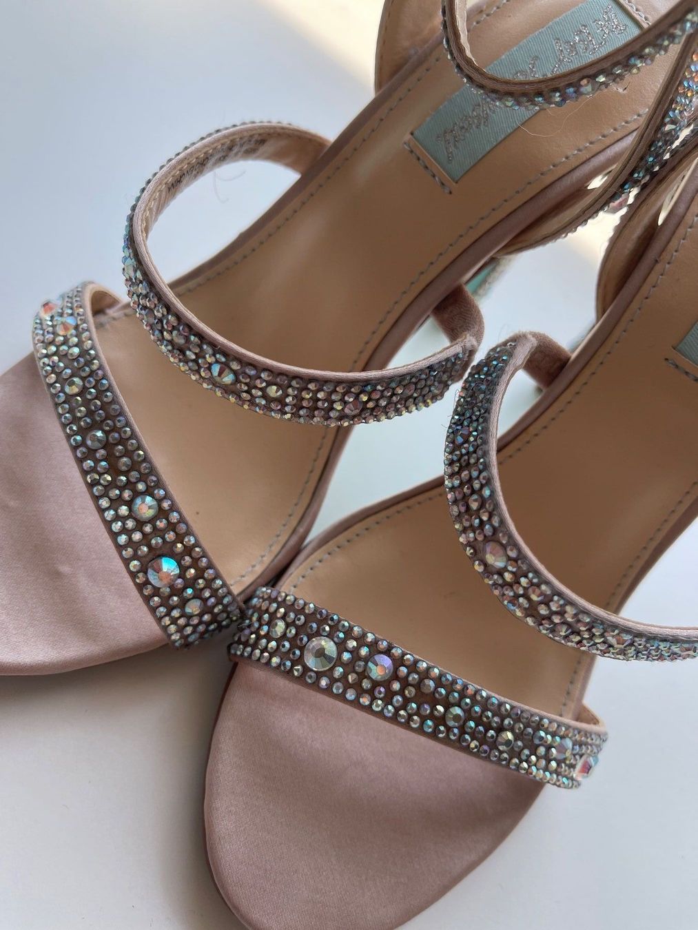 Scarpe da donna: NEU! Glitzer-Sandaletten Gr.36 – Nuovo (secondo la descrizione) da Schönenwerd venduto da d.chiara 2