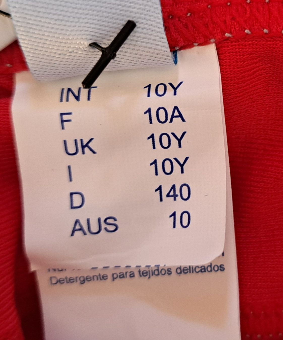 Arena Costumi da bagno: Neue Arena Badehose Gr. 140 Gratis Versand! – Nuovo e nell'imballaggio originale da Gysenstein venduto da joshuas81 2