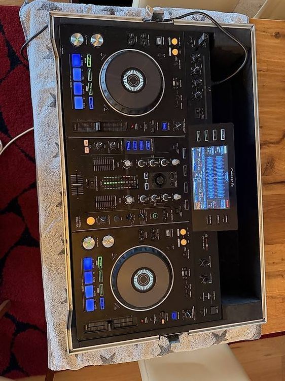 Pioneer Console di mixaggio: XDJ RX – Usato da Engelberg venduto da emi_vqk5 1