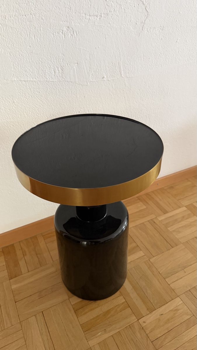 Comodini: Chicer Beistelltisch / Nachttisch schwarz gold  – Usato da Zürich venduto da jennifer.boss 2