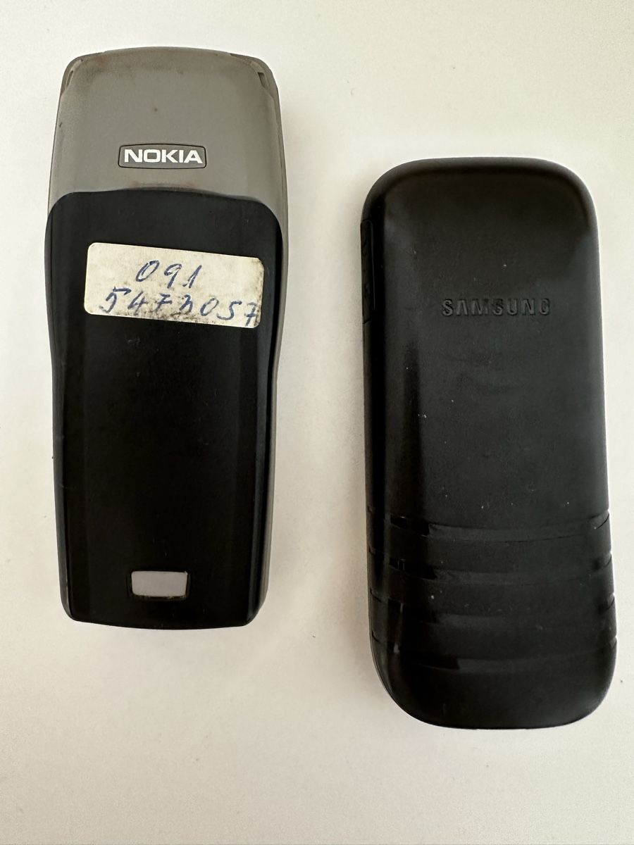 Nokia Telefoni cellulari / Smartphones: Nokia Samsung Handys Dual Sim Bastlerware – Difettoso da Honau venduto da salverella 1