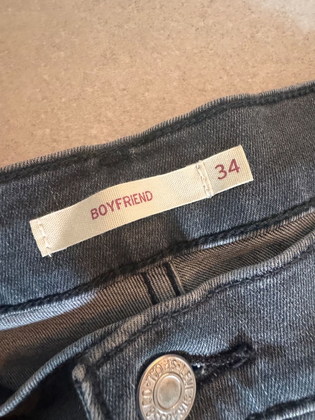 Levi's Jeans: Levi‘s Jeans Boyfriend – Neu (gemäss Beschreibung) aus Benglen von Maune 3