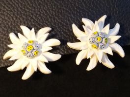 Vintage Edelweiss Ohrclips handgeschnitzt aus Knochen Antik