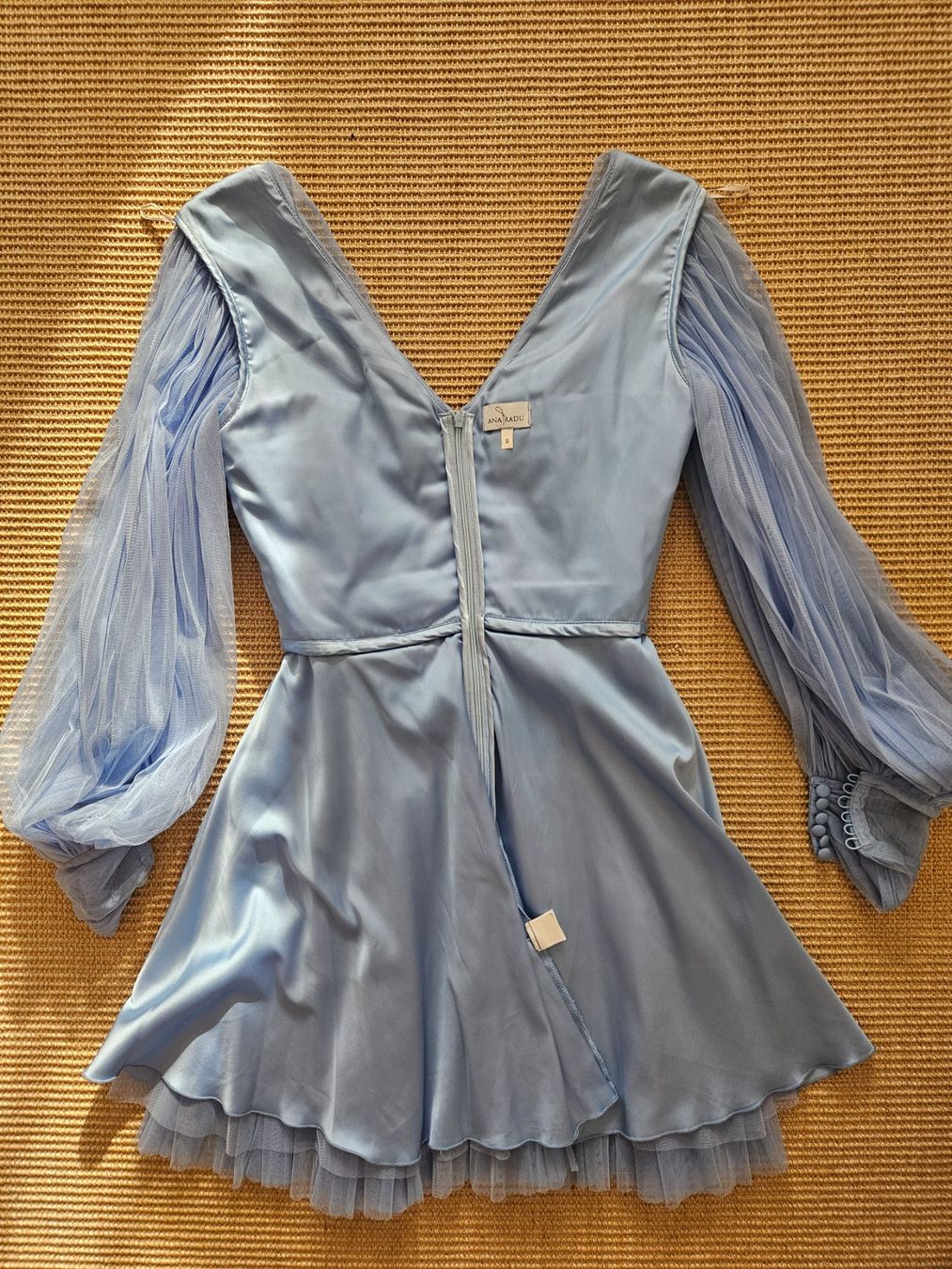 Vestiti: Ana Radu Kleid – Nuovo (secondo la descrizione) da Thalwil venduto da illesreka 2