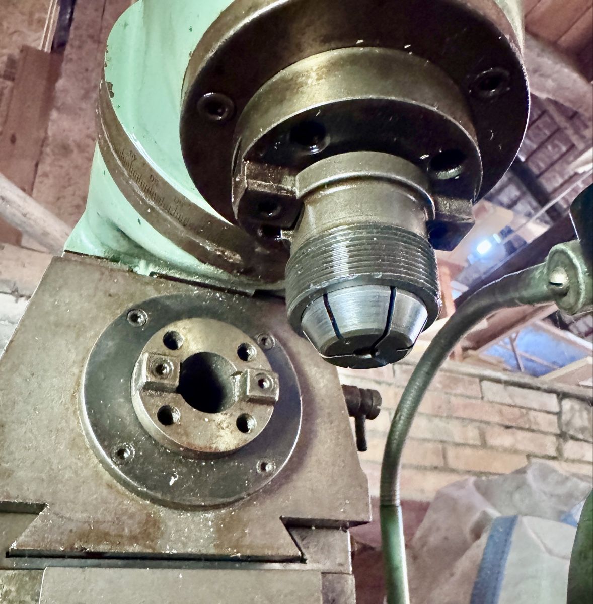 Tutte le macchine: Fräsmaschine Perrin UO 150 – Usato da Bern venduto da keristophu 7