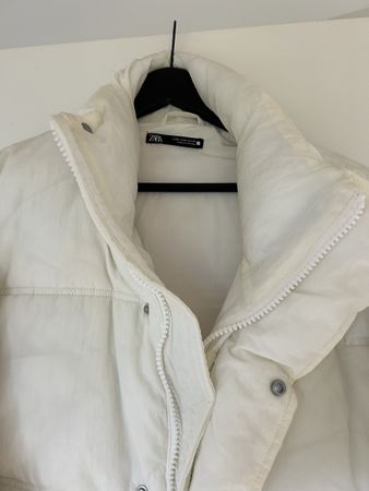 Zara Puffer Jacket size M