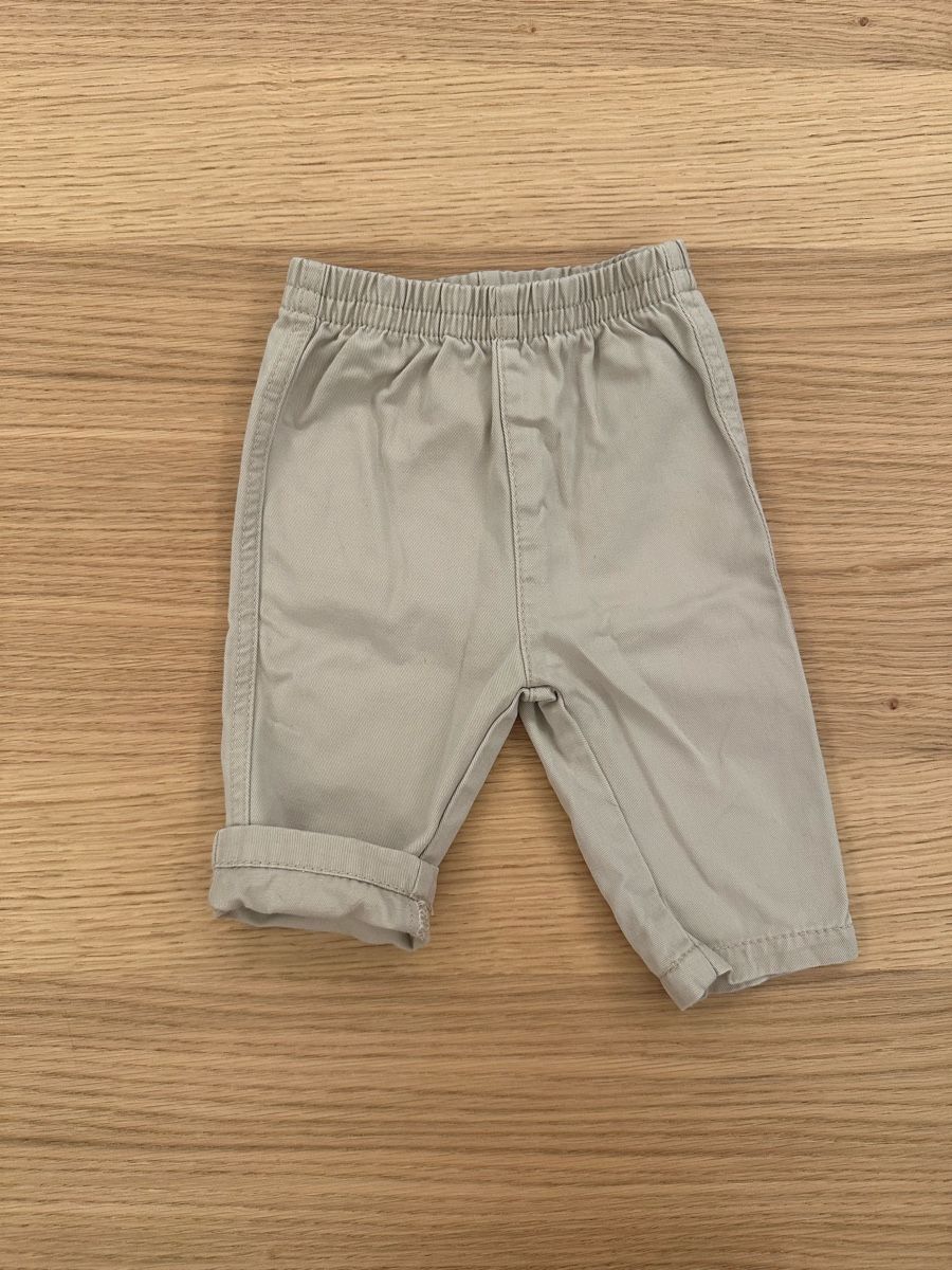 Pantaloni: Kinder Hosen Beige Grösse 3M – Usato da Zürich venduto da emily.sch