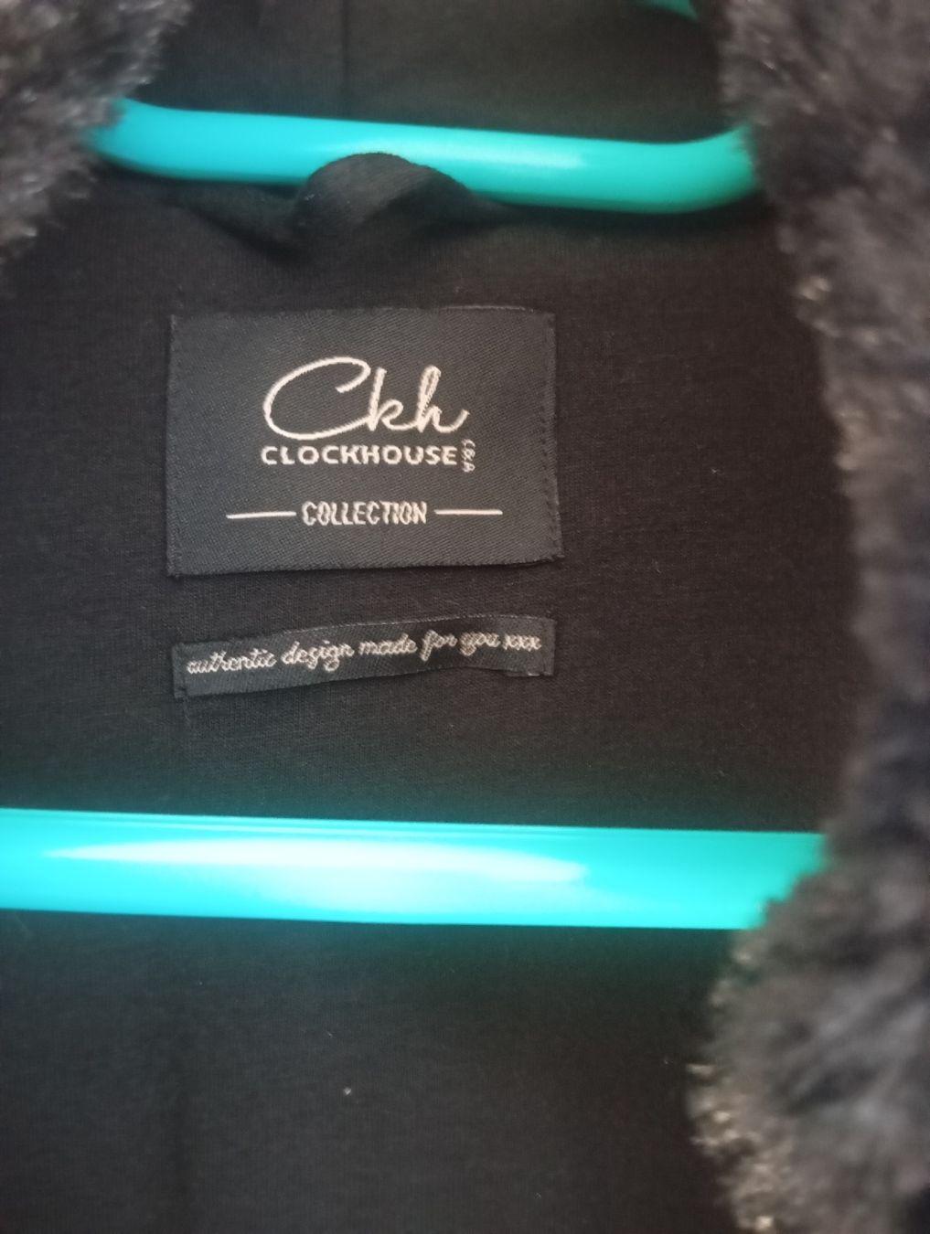 C&A Gilets & Westen: Clockhouse Kunstfellweste, Schwarz, NEU – Neu (gemäss Beschreibung) aus Niederurnen von Glentin 1
