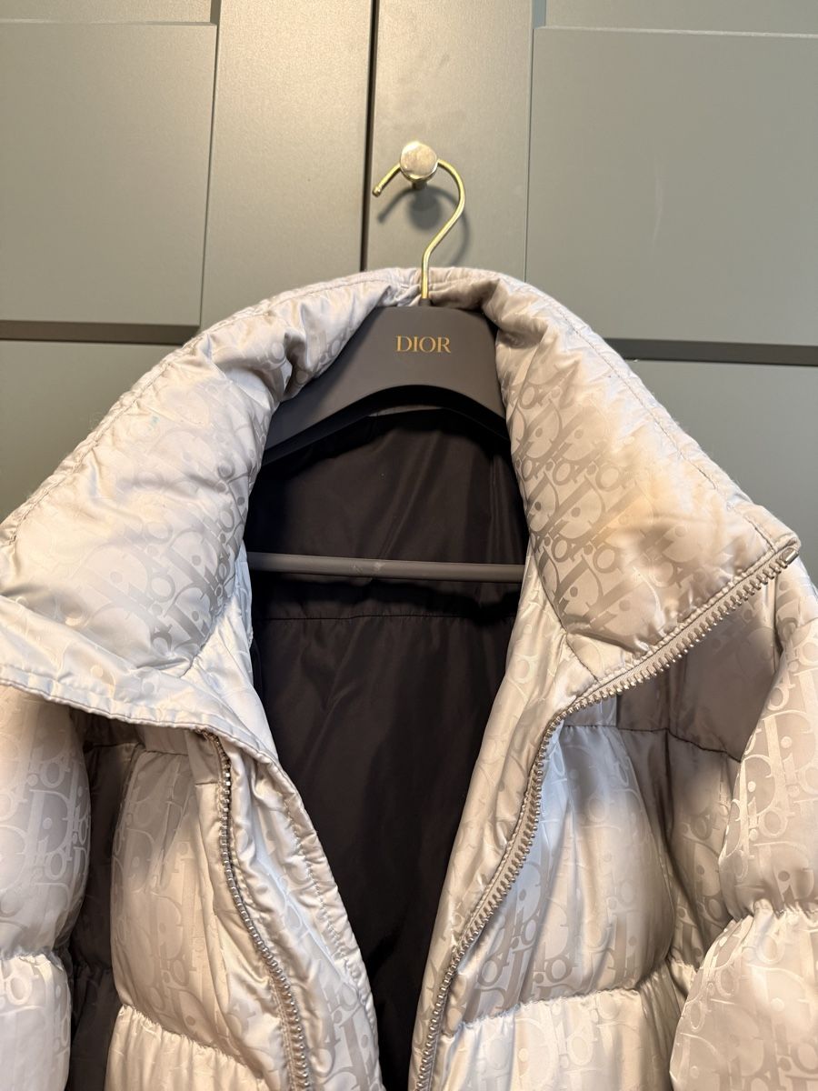 Dior Giacche: Original Dior Oblique Down Jacket! Silber/Perlgrau Gr.54 – Usato da Stäfa venduto da Laafit 4