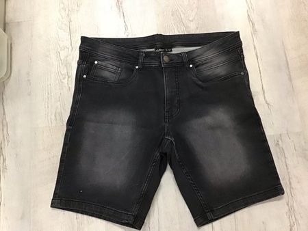 Herren Shorts dunkelgrau Grösse 52
