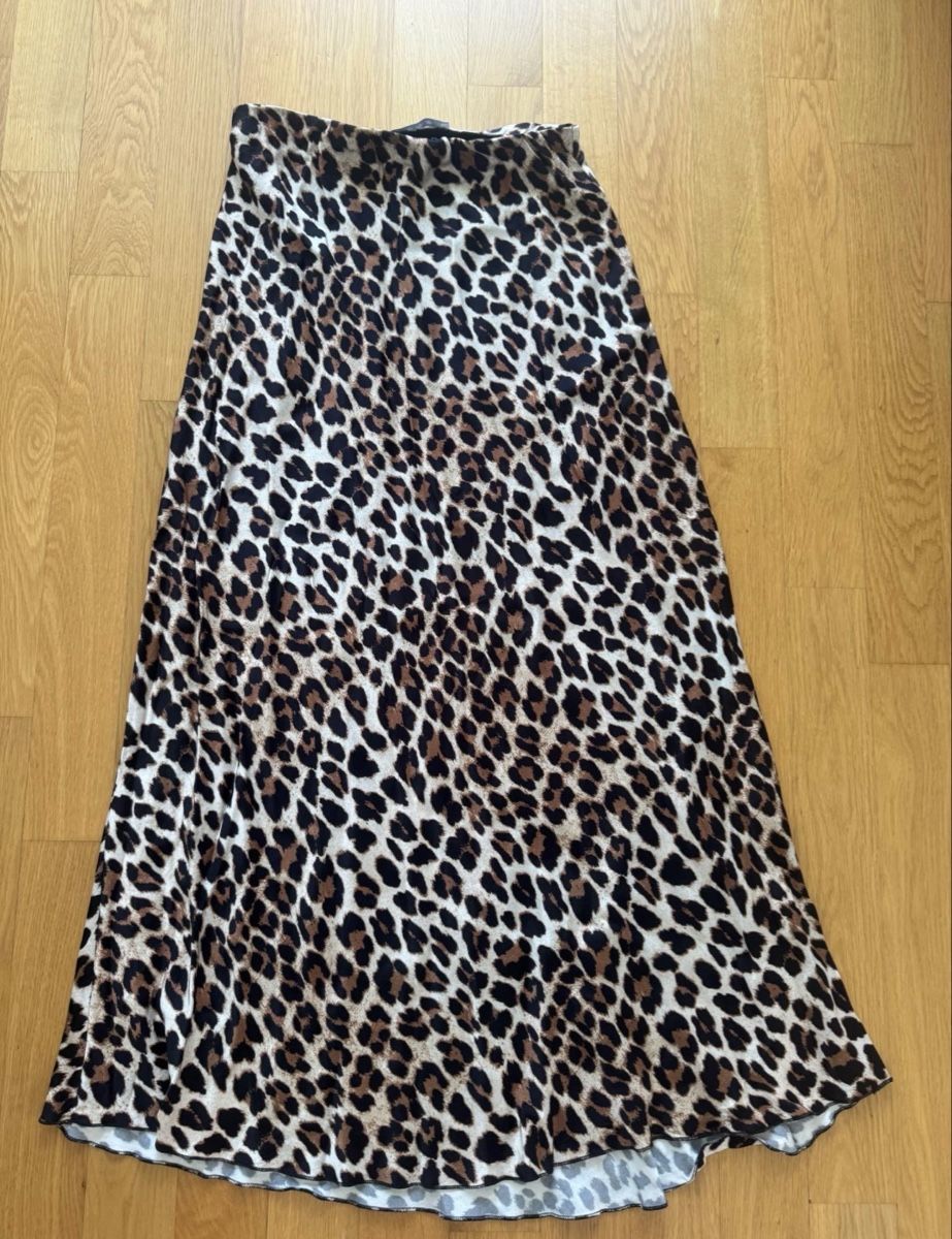Röcke: Leopard Satin rock gr xs-s – Neu und originalverpackt aus Unterengstringen von Cuz_5555