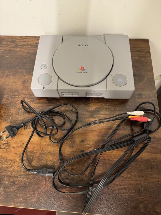 Sony PlayStation 1 Konsole, Top Zustand (Neu (gemäss Beschreibung)) in ...