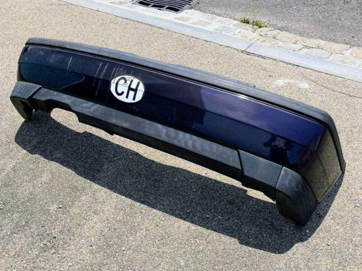 Volkswagen Tutti pezzi di ricambio auto: VW Golf 3 Heckstossstange JG 1993 – Usato da Rothenhausen venduto da Deltassion