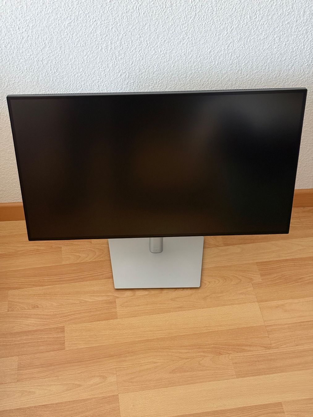 Dell Monitore: Dell UltraSharp U2722DE Jun2023 – Gebraucht aus Zürich von Sugusbox