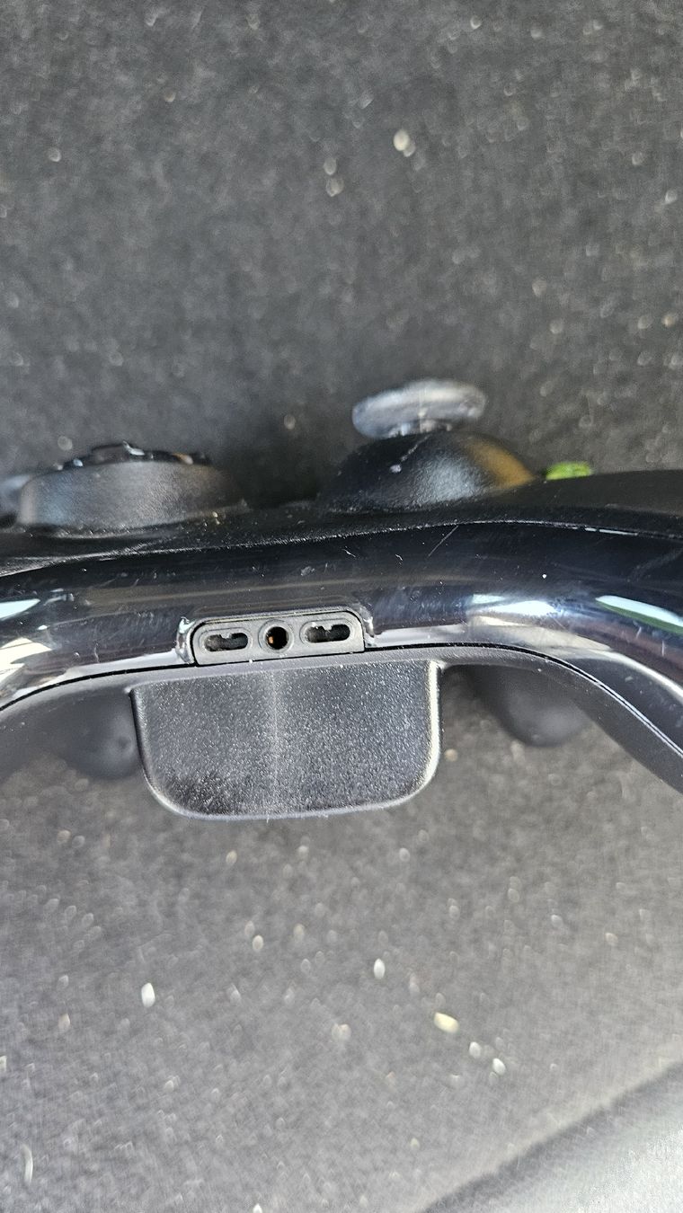 Microsoft Controller: Xbox 360 Controller Wireless Black  – Defekt aus Sachseln von laz_65cg 2