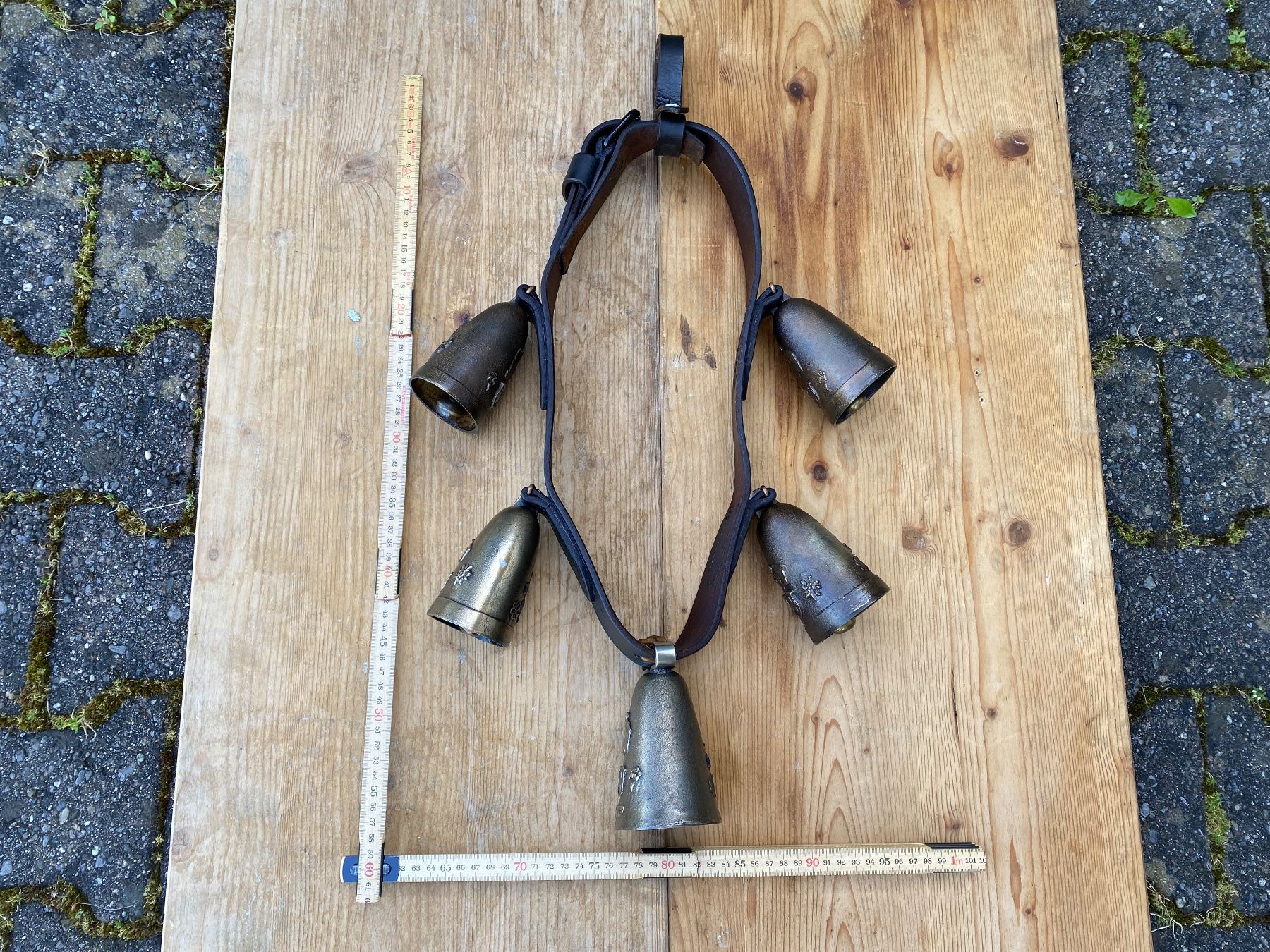 Glocken & Treicheln: schönes Pferdegeschell / Parisergeschell C. Pitsch Müstair – Gebraucht aus Feldbach von Fea1 9