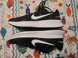 Nike Run Swift 2 – Grösse 44 – Neuwertig