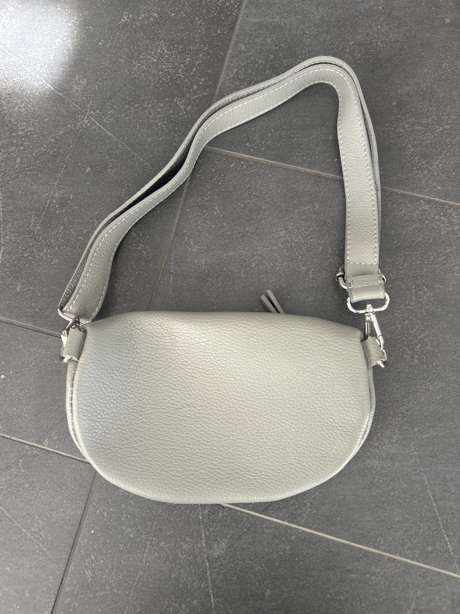 Borse da donna: Bauchtasche – Nuovo (secondo la descrizione) da Wichtrach venduto da henzmann1 1