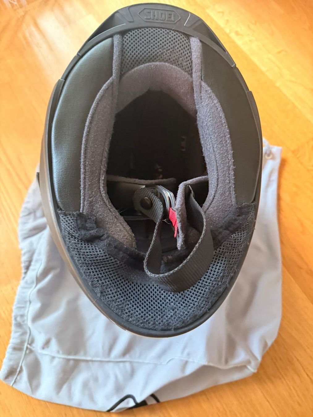 Shoei Caschi & visiere: SHOEI Integralhelm Grösse XS Motorradhelm – Usato da Schaffhausen venduto da Oesi_Privat_Account 5