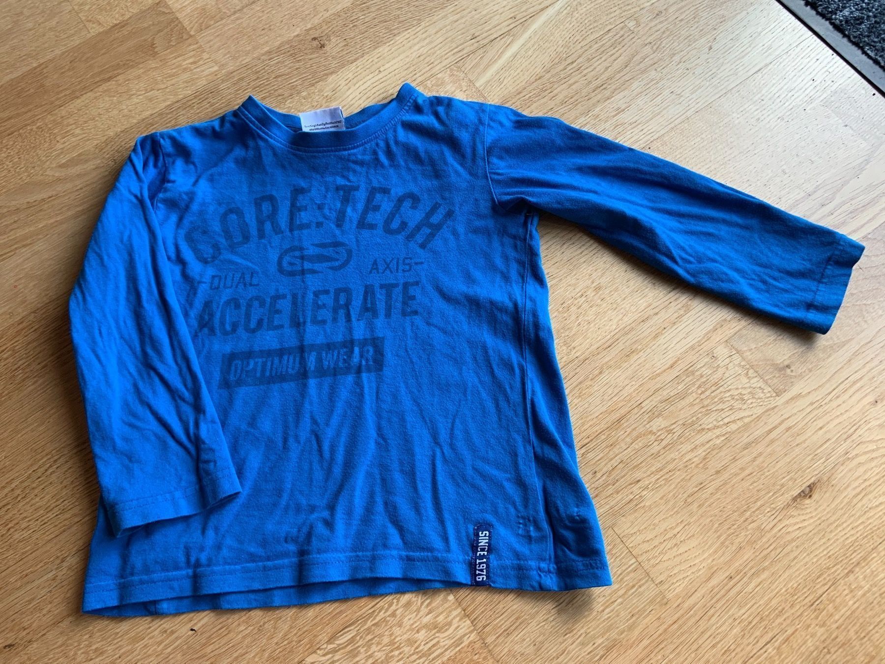 Pullover & Sweatshirts: Sweatshirt Gr. 110 – Gebraucht aus Wallisellen von SPKWichtel 1