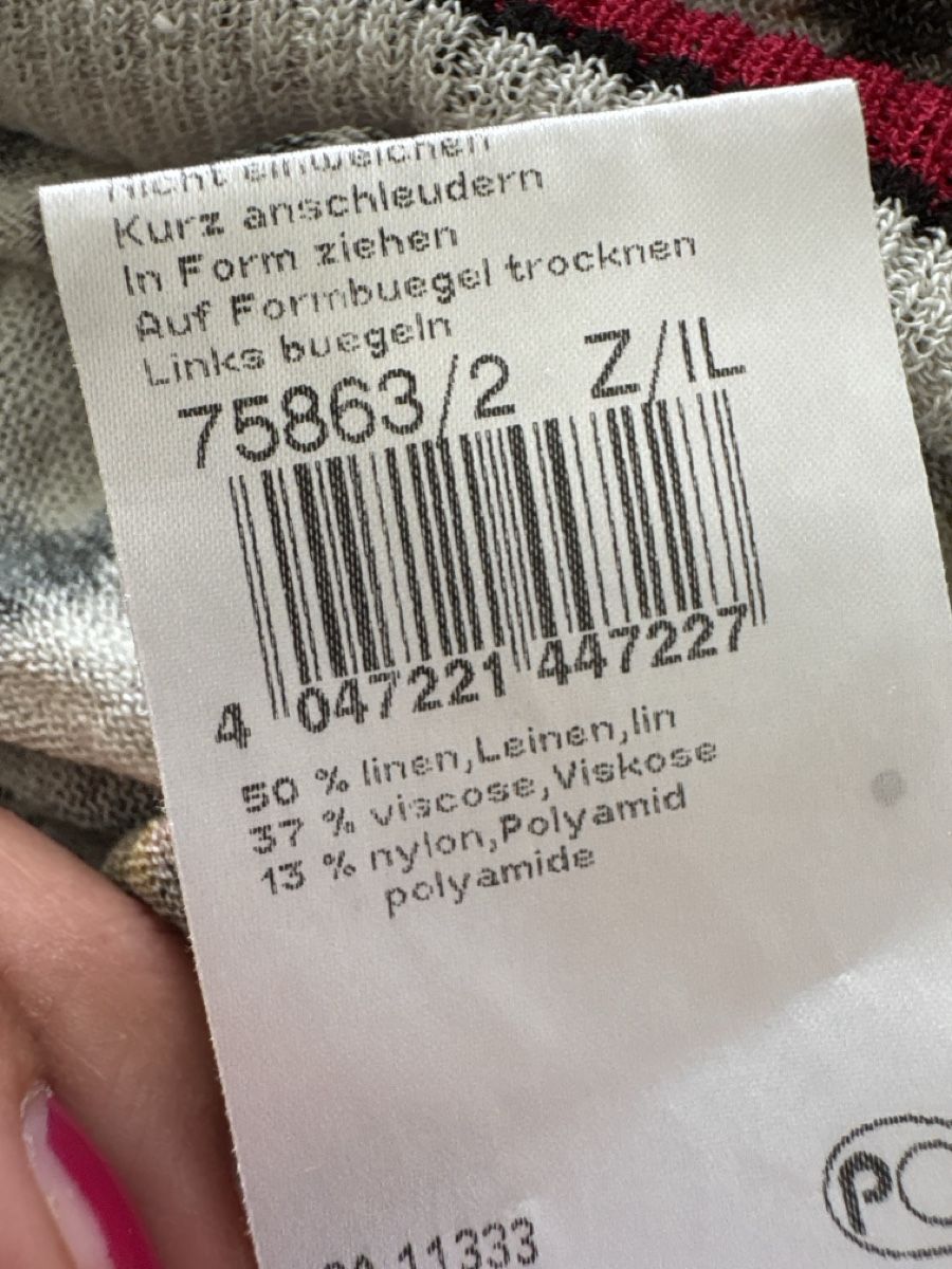 Marc Cain Tops: Feines StrickTop Marc Cain, N4 – Gebraucht aus Azmoos von alix001 3