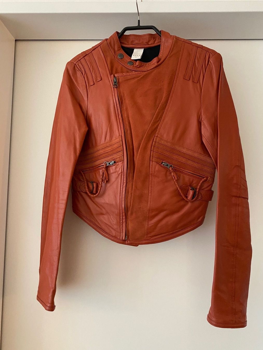 Vila Vestes: Lederjacke – D'occasion à Glattpark par Kleider_shop