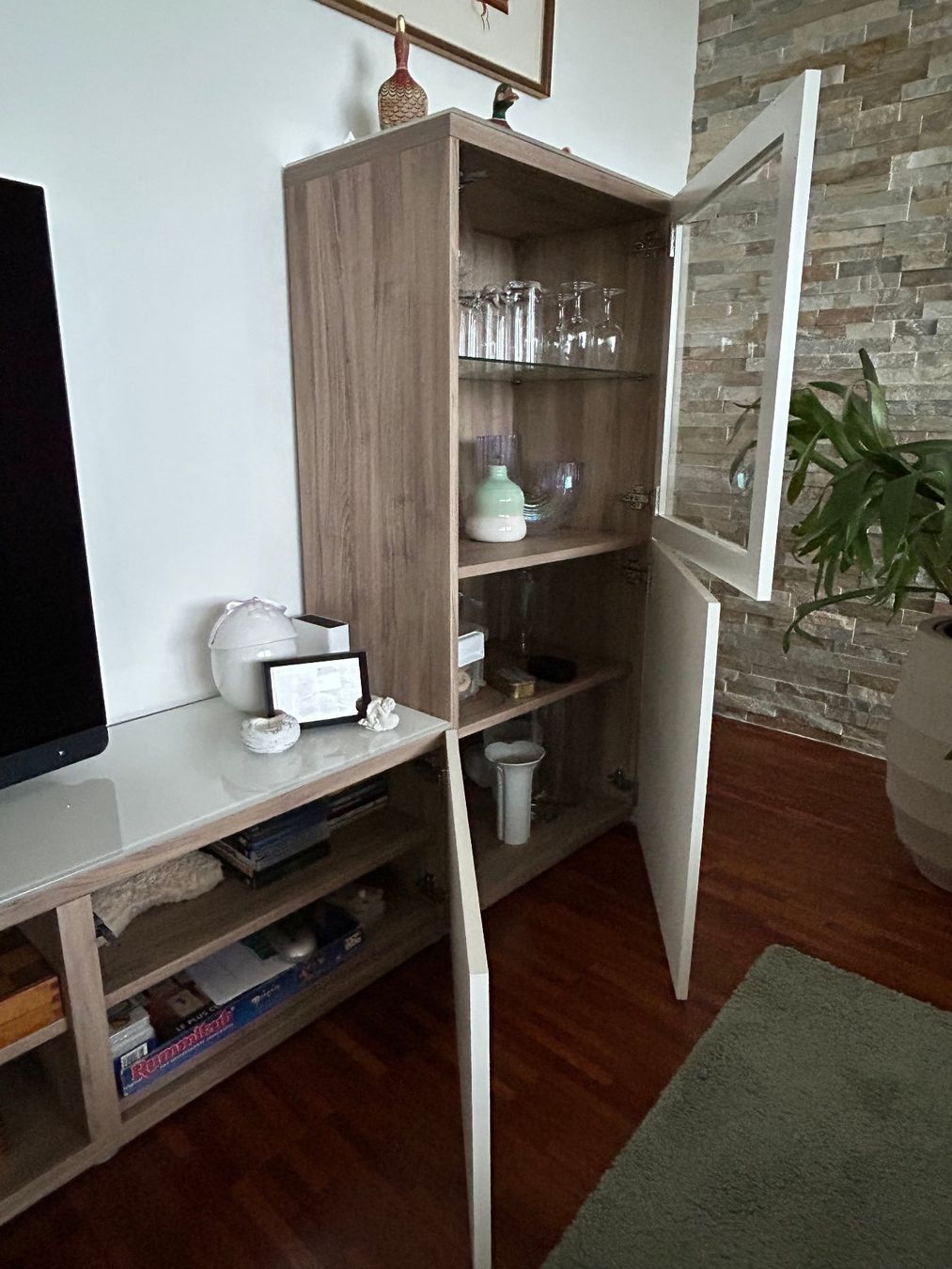 Ikea Meubles TV: Sideboard – D'occasion à Merlischachen par Skip007 1