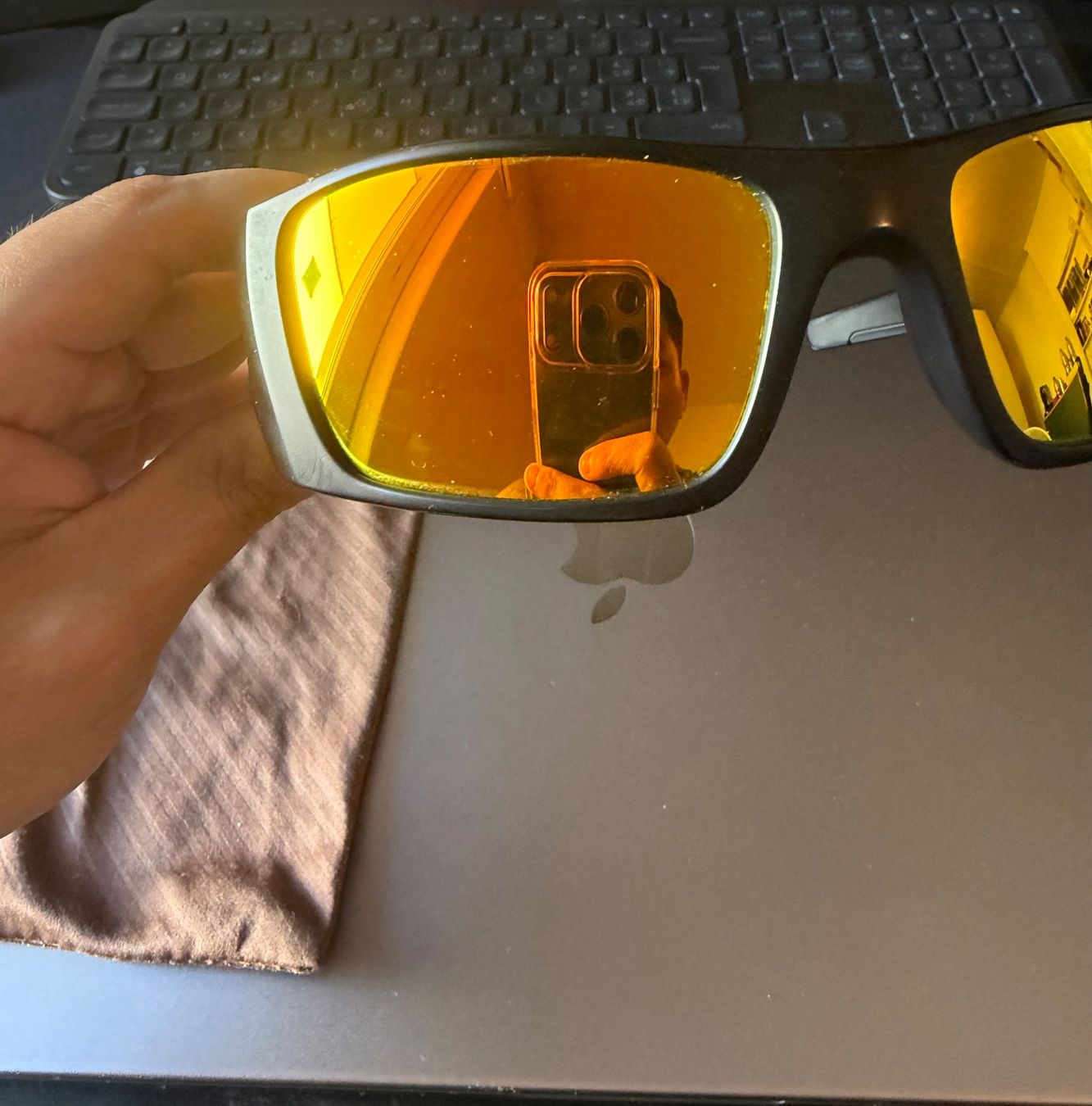 Brillen & Gläser: Oakley Fuel Cell (Prizm Ruby Iridium) – Gebraucht aus Zürich von Fuentes 3