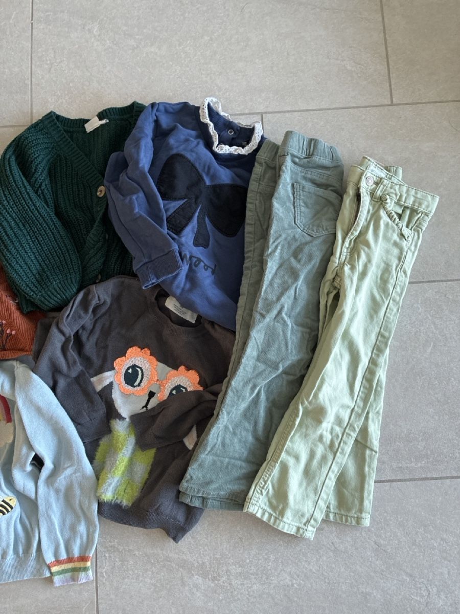 Kleiderpakete & -sets: Kleiderpaket Gr 104 – Gebraucht aus Rifferswil von nahug 2