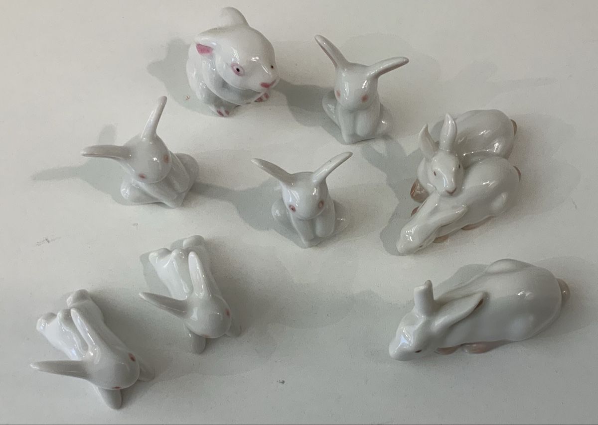 Statuette: 8 lapins albinos – Usato da rolle venduto da Tontonjulot 1