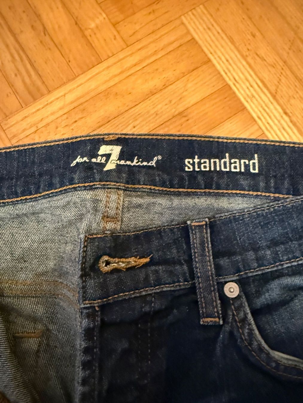 Mankind Jeans: Seven For All Mankind Jeans, Standard, 36 – Usato da bioggio venduto da lenny023 1