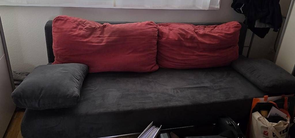 Divani: Bettsofa mit Bettkasten – Usato da Diegten venduto da Eisenhut19