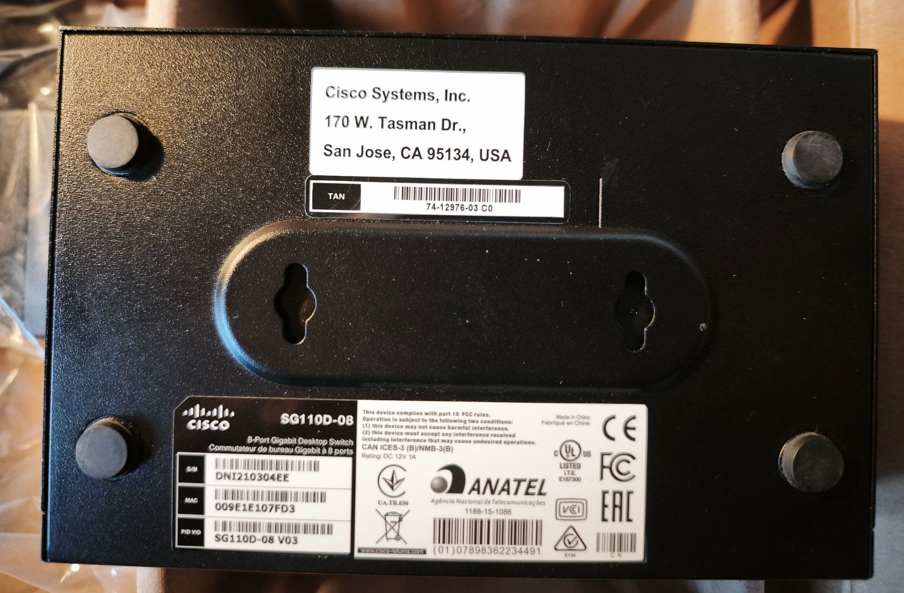 Cisco Hubs & Switches: Gigabit Switch Cisco SG110D-08HP – Gebraucht aus Cunter von Dubr 3
