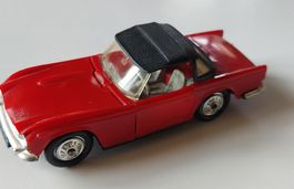 Triumph TR 5 rot Cabrio ,Norev , 1x43