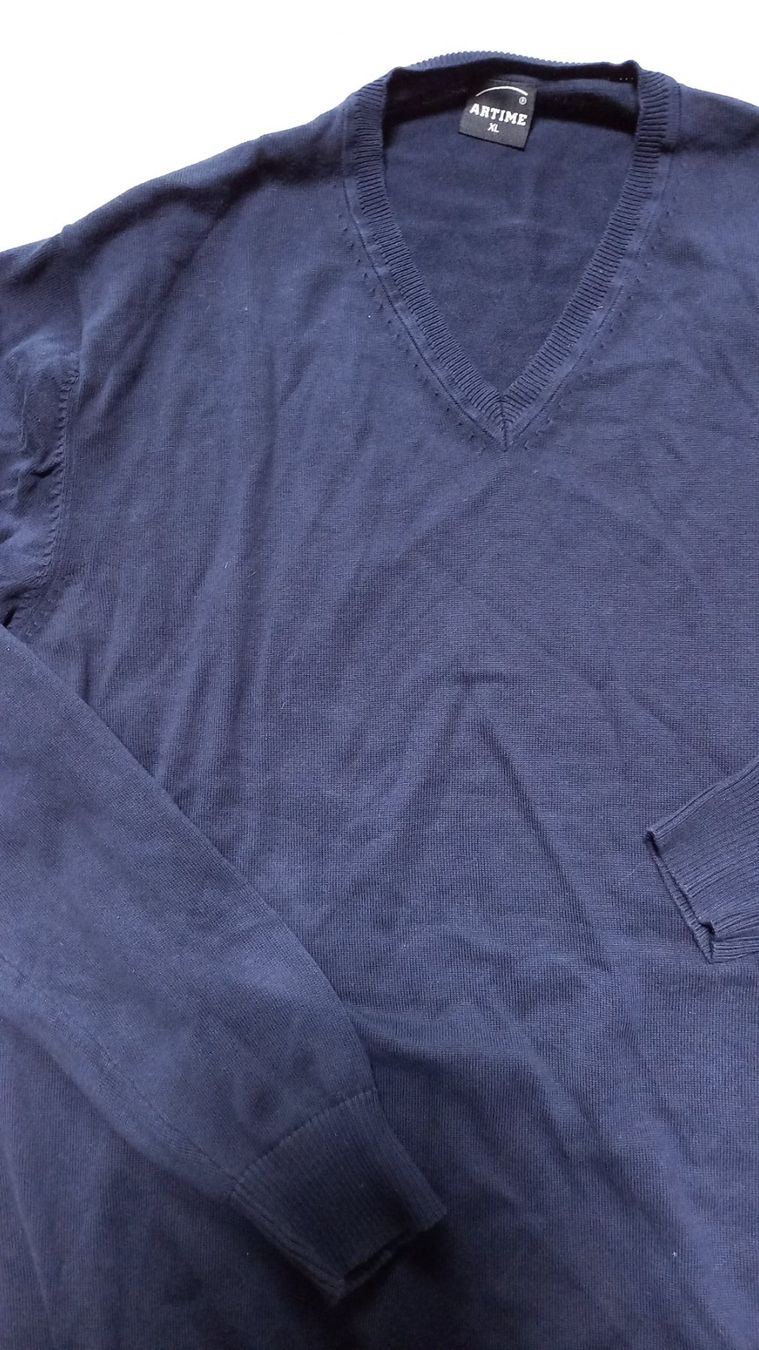 Pullover & Sweatshirts: Artime Pullover  XL – Gebraucht aus Bätterkinden von Elefantenzoo 1