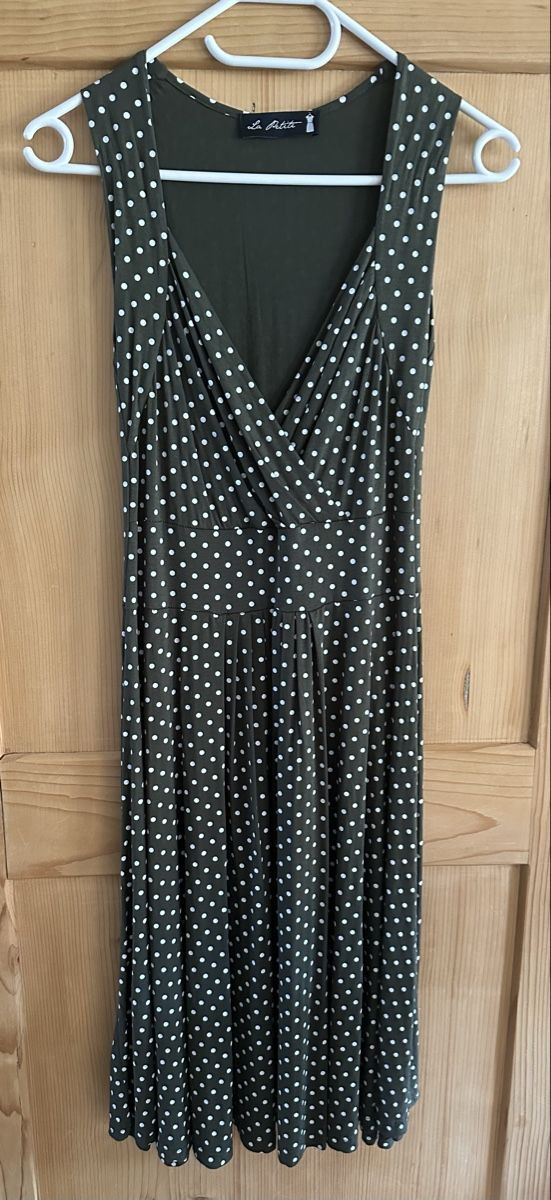 Robes: Kleid mit schwingendem Rock Gr 34/36 – Neuf (Voir description) à Bolken par Spinnwebereien