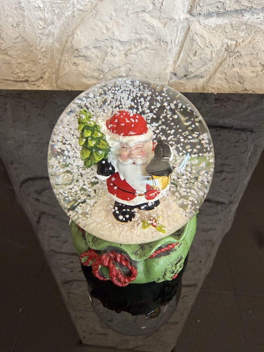 Alle Dekorationen: Schneekugel Weihnachtsmann – Gebraucht aus Grenchen von Bastet007 3