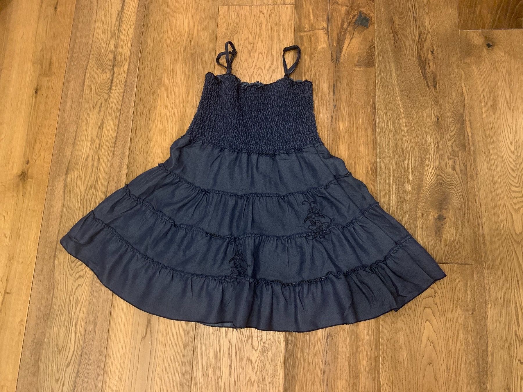Vestiti & Gonne: Kleid 122cm 7J 🌸 – Usato da Zürich venduto da Alex.Zurich 2