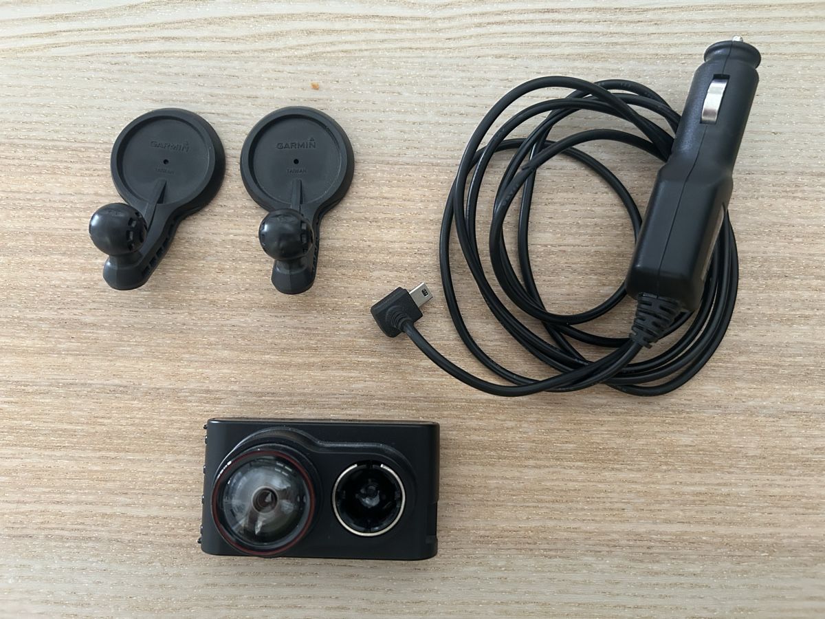 Garmin Action Cam: Garmin Dashcam 30 – Usato da Wittwil venduto da akl_8x79