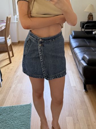 LEVI'S DENIM MINI SKIRT