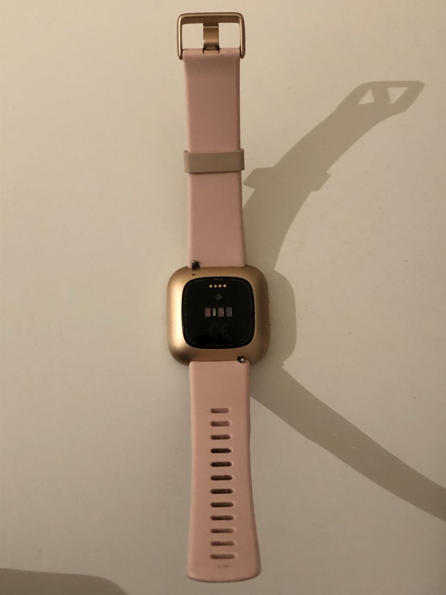 Fitbit Smartwatch: Fitbit Versa 2 – Gebraucht aus Jegenstorf von zuloid 4