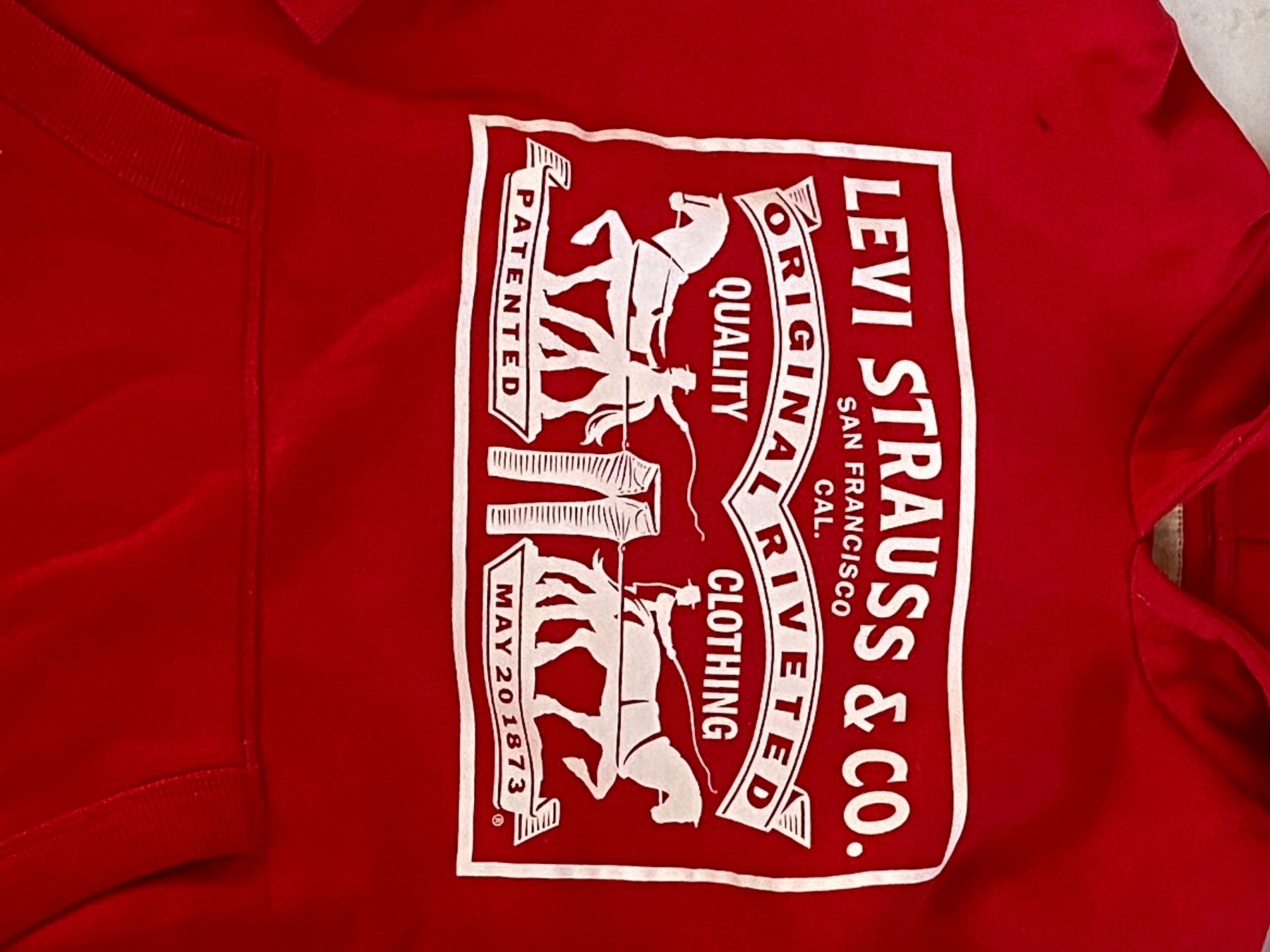 Levi's Pullover & Sweatshirts: LEVIS sweat 16ans – Neu (gemäss Beschreibung) aus domdidier von picolo99 1