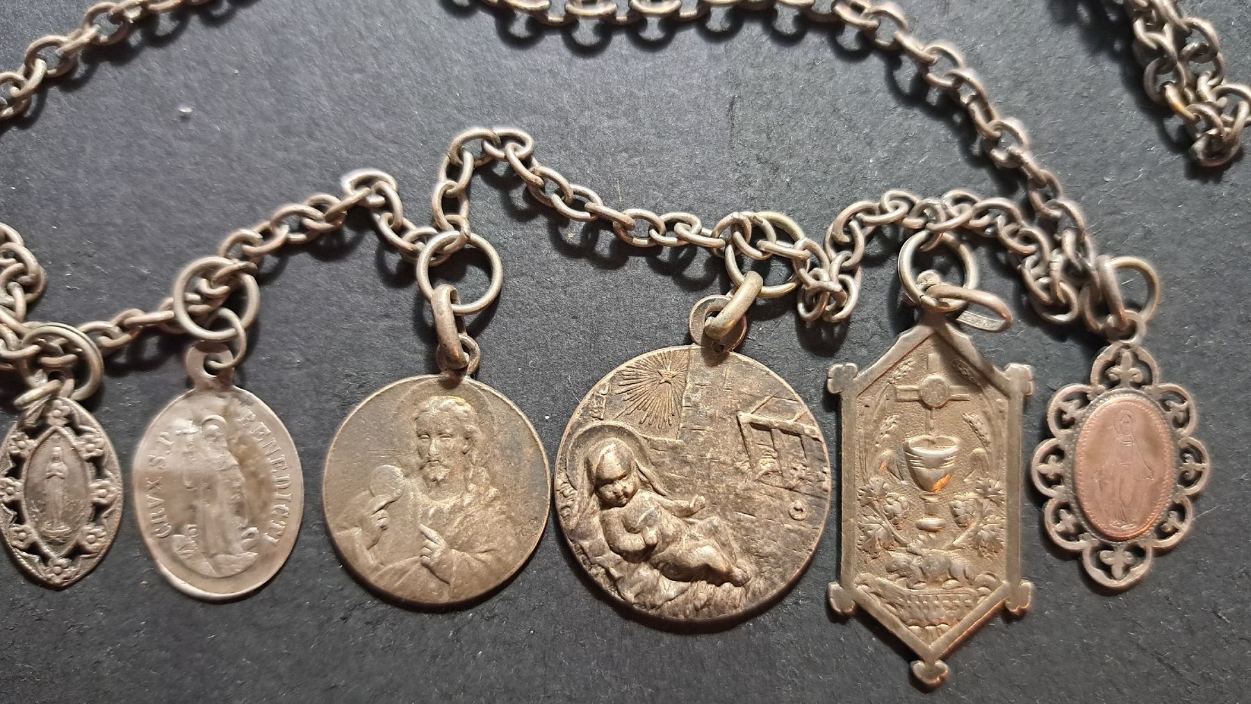 Medaglie: Médailles religieuses Lourdes 1886 – Usato da Pailly venduto da jme99