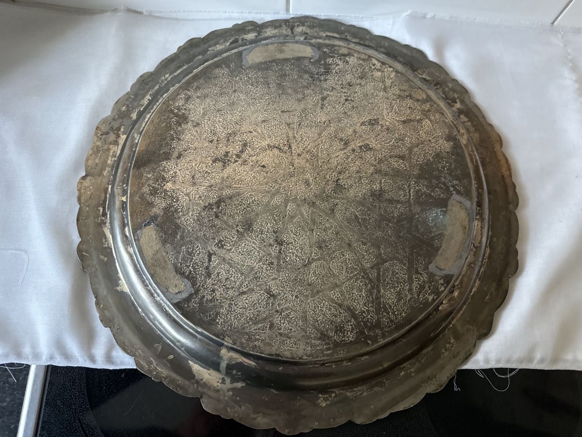 Piatti di portata: Antikes Metall-Tablett, orientalisch, 46,5cm Durchmesser – Usato da Zürich venduto da Chaeffeler 3