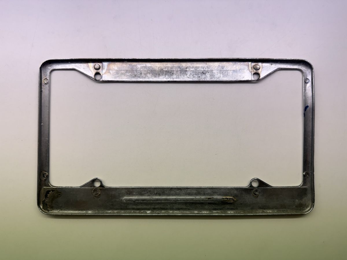 Tutti pezzi di ricambio auto: Tour de plaque Chevrolet 63 – Usato da Thônex venduto da Jerry_lee 1