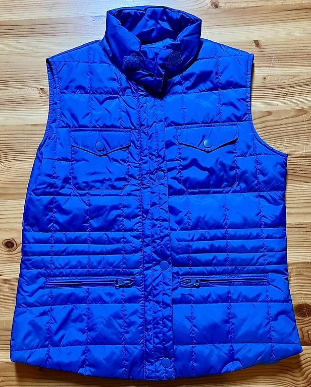 Gilet & Giacche senza maniche: Gilet bleu taille S – Usato da Cugy VD venduto da Lewinz