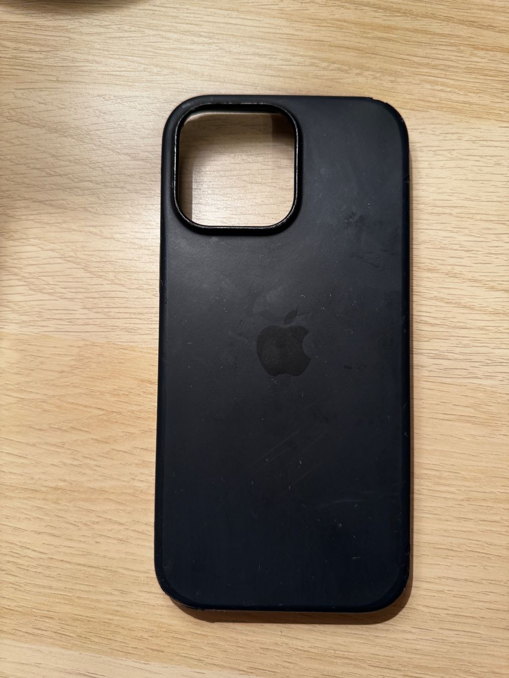 Apple Cover & Protezioni schermo: iPhone 16 Pro Max Hülle Silikon Schwarz – Usato da Zürich venduto da fresh0001