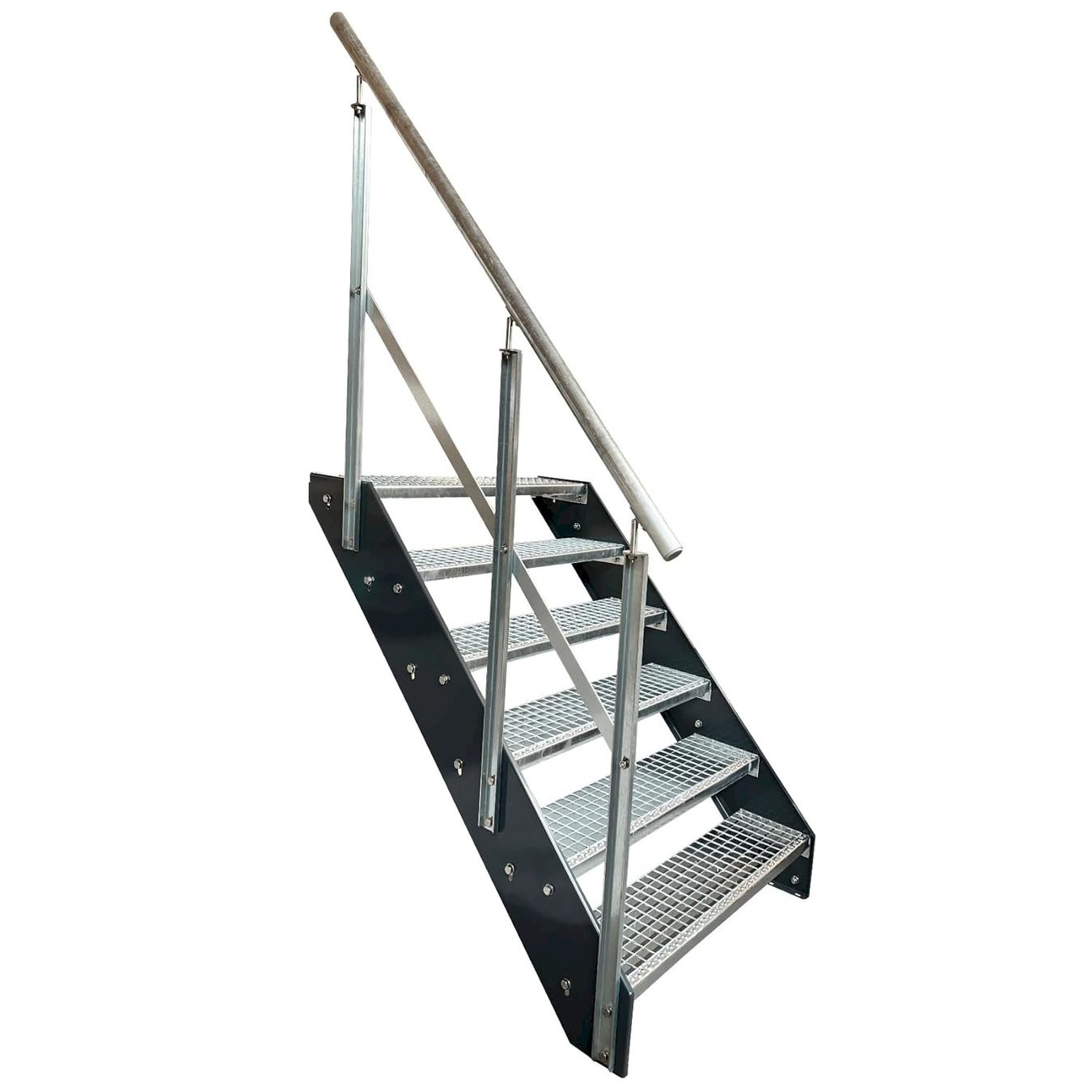 Sonstiges: Stahltreppe 6 Stufen+Geländer 60x114cm – Neu und originalverpackt aus Bottighofen von zaap