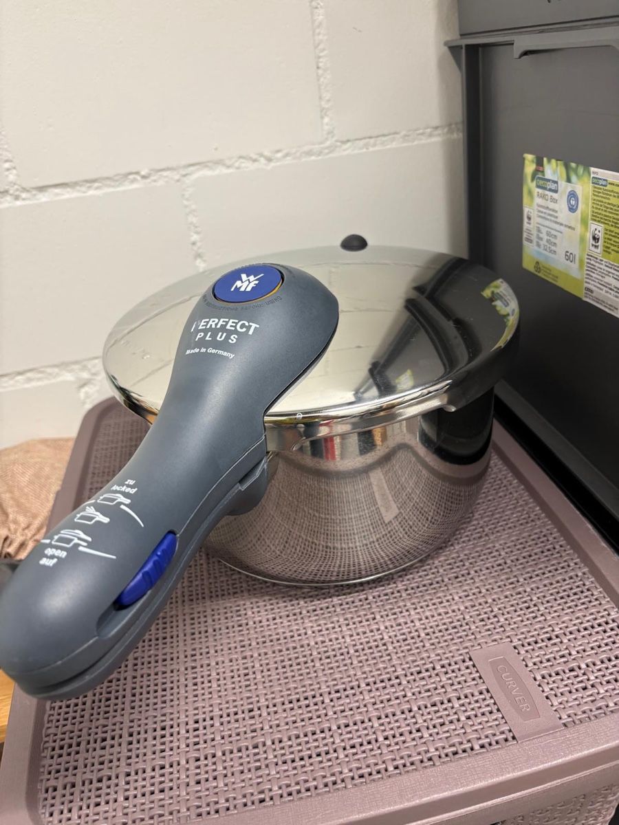 WMF Pentole: WMF Schnellkochtopf Perfect Plus - Schnell & Gut! – Usato da Horw venduto da dar_ddz9